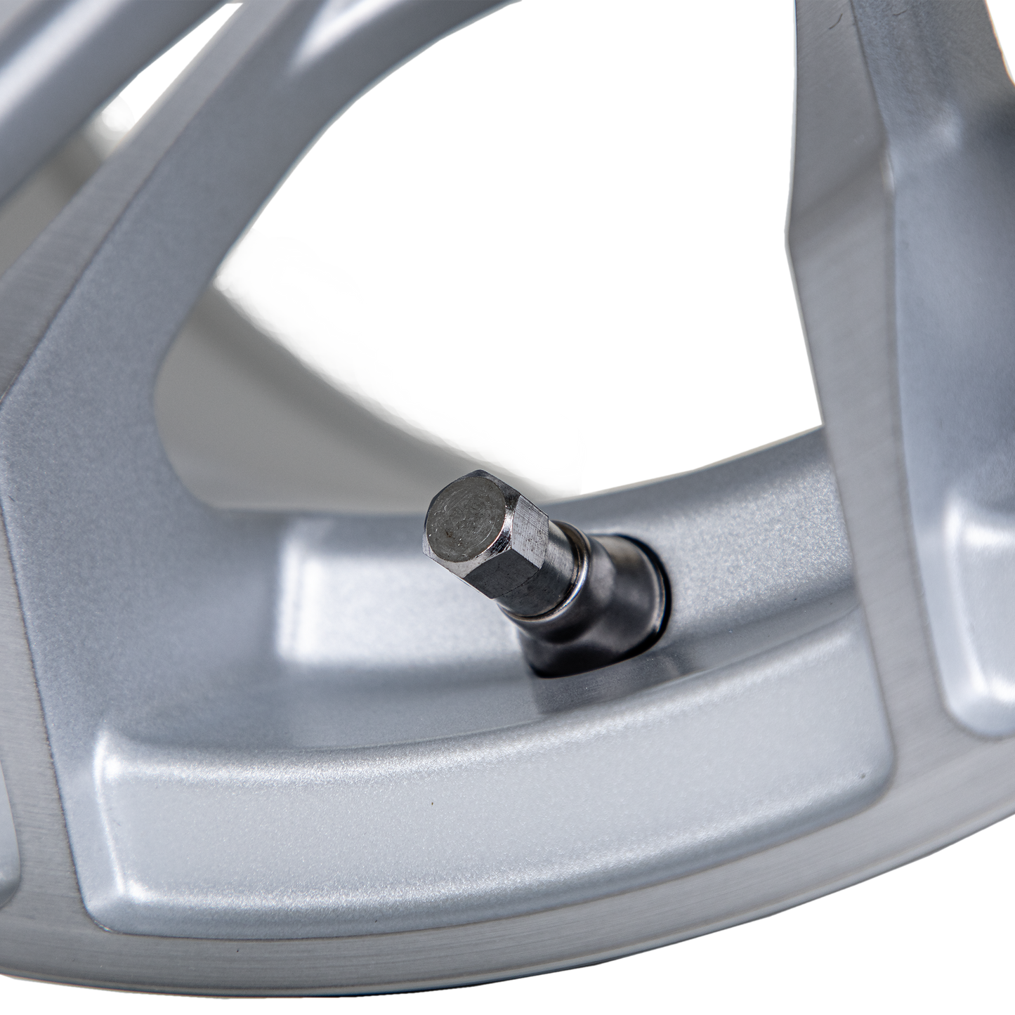 12" GTW Spyder Matte Silver with Machined Accents Wheel
