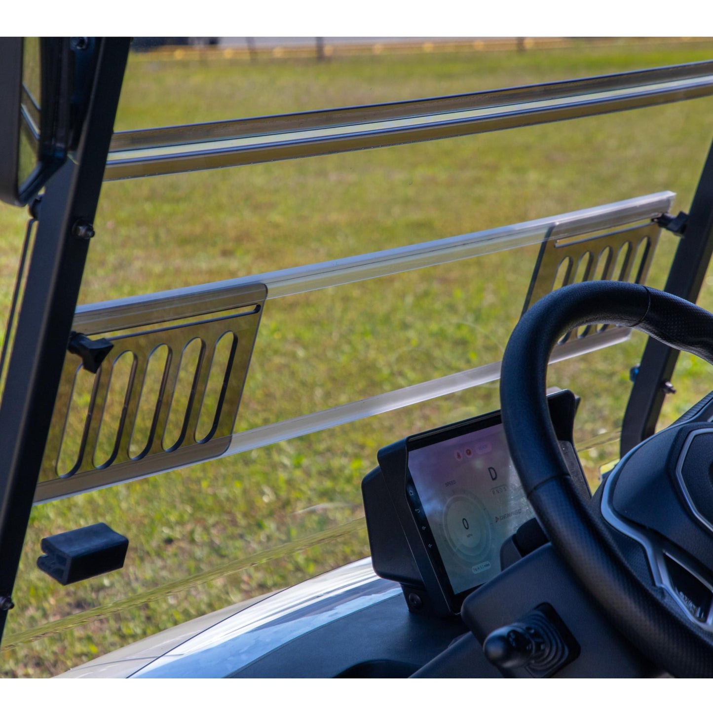 RedDot Denago Rover XL Clear Vented Folding Windshield | 1/4" Acrylic