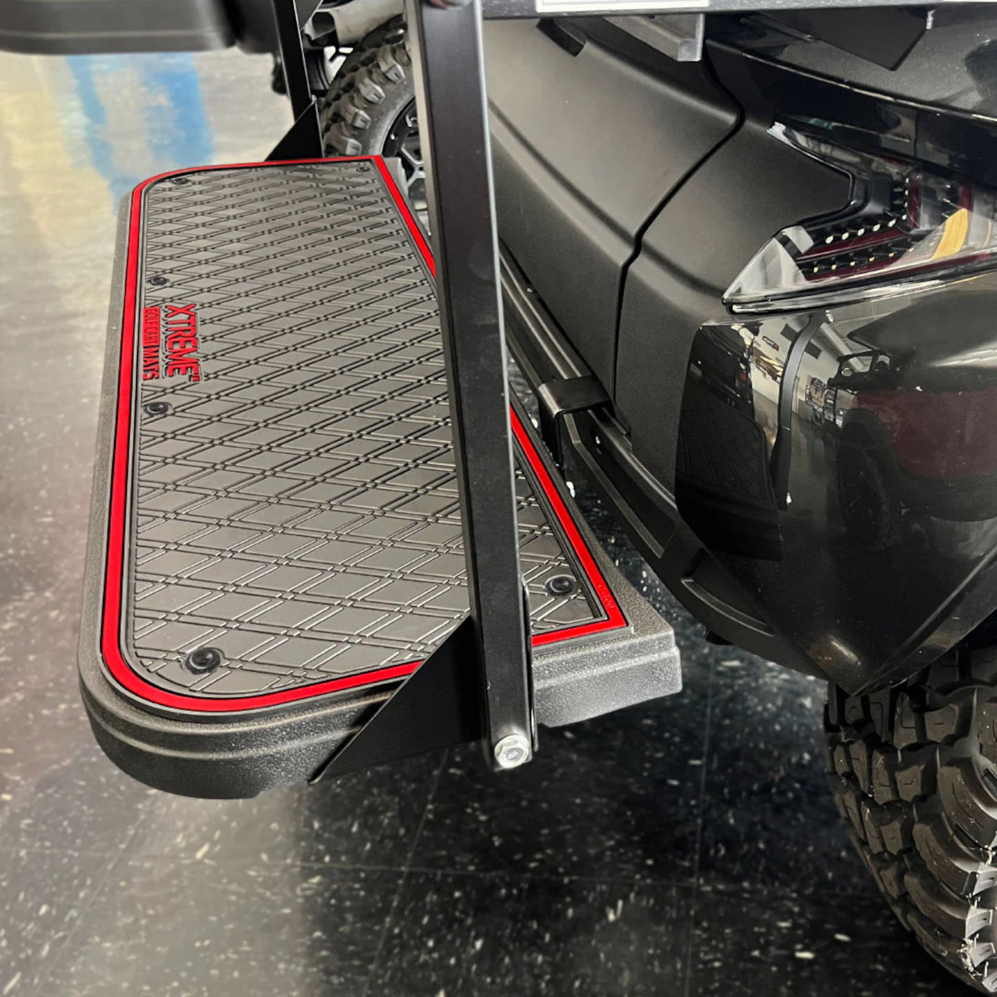 Xtreme Mats PRO Series Rear Seat Floor Mat | GTW Mach1 & Mach2 / MadJax Genesis 150 / RHOX – Black/Red