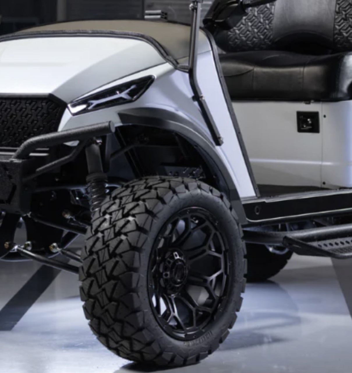 Fender Flares for the Storm Body kit